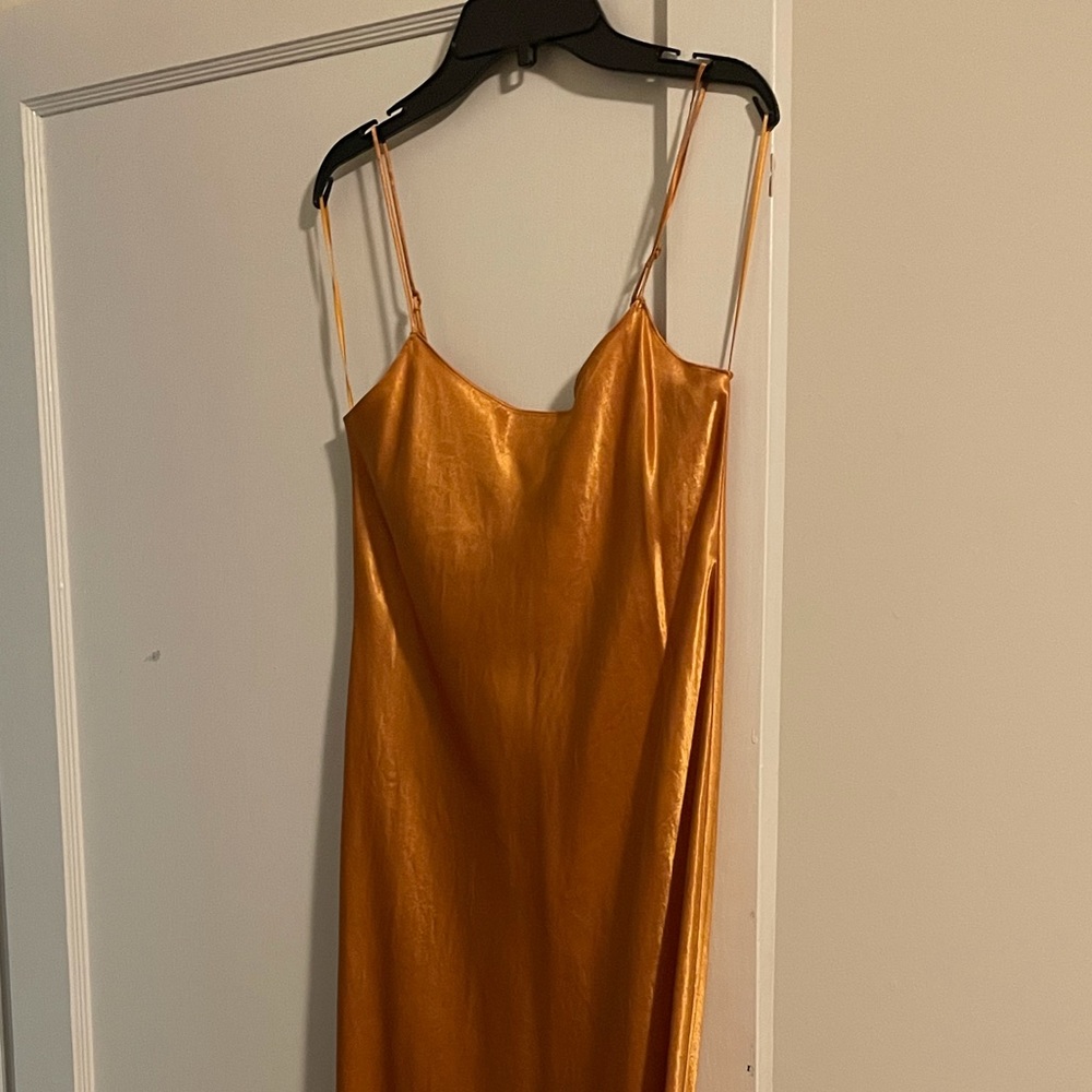 Vince orange silky slip, XS
